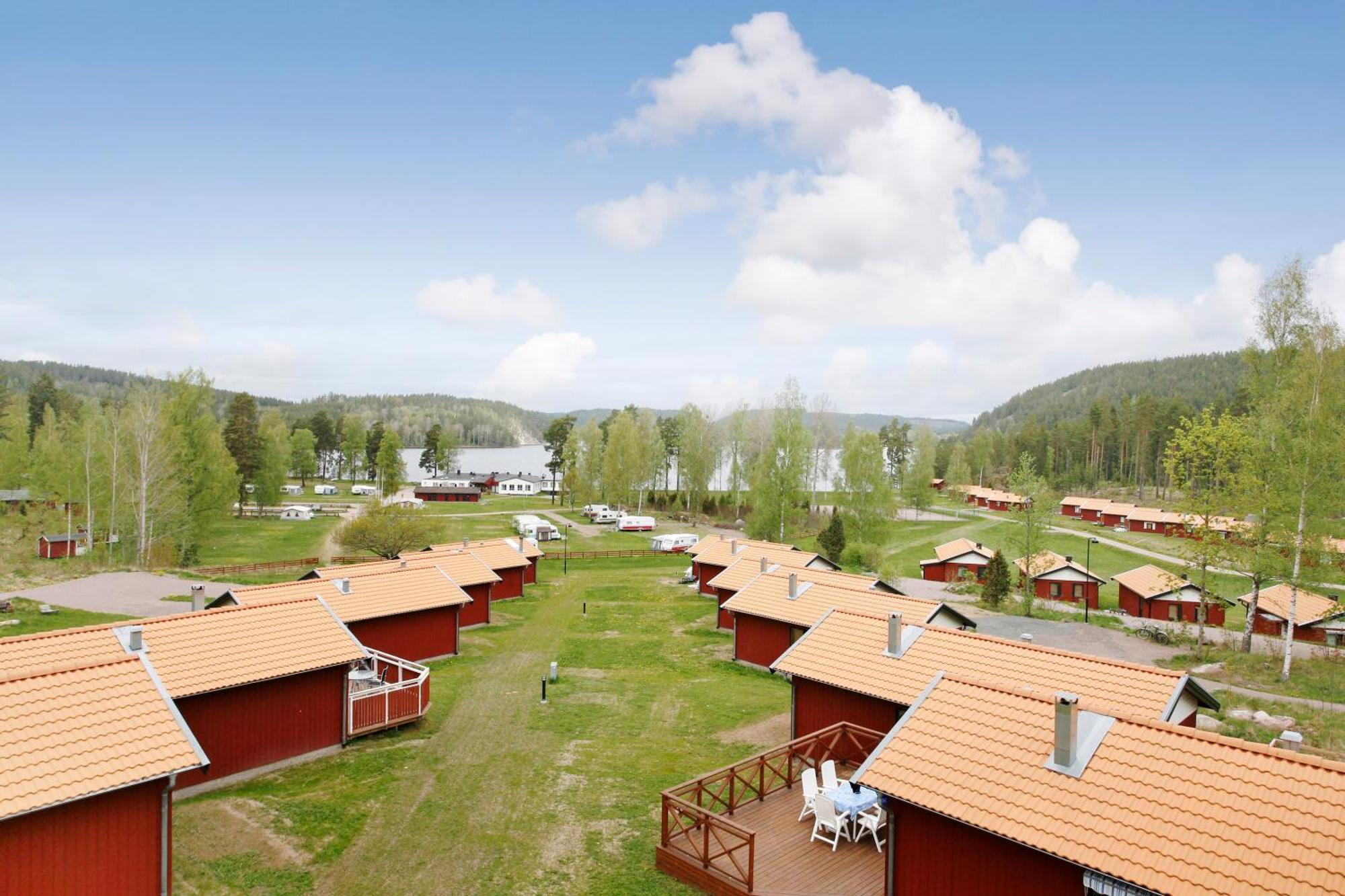 Foellingen Hotell Kisa المظهر الخارجي الصورة
