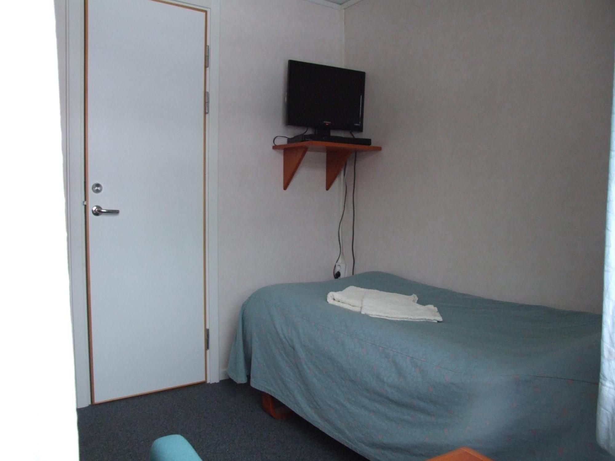 Foellingen Hotell Kisa المظهر الخارجي الصورة