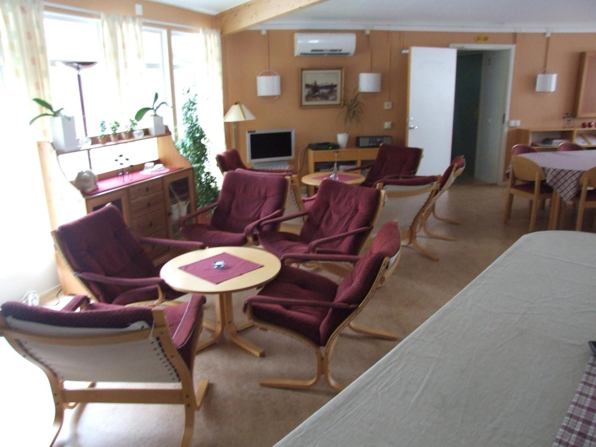 Foellingen Hotell Kisa المظهر الخارجي الصورة